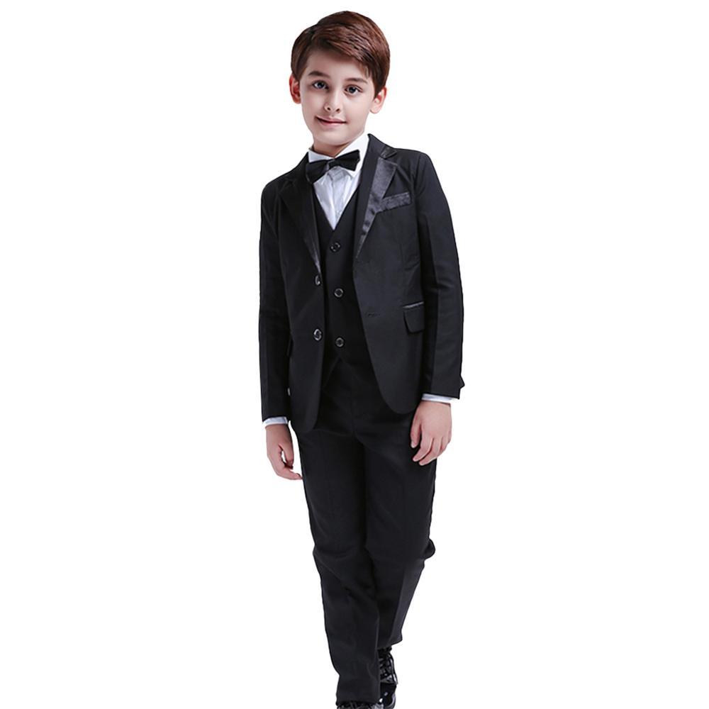 Traje infantil traje de 5 piezas.