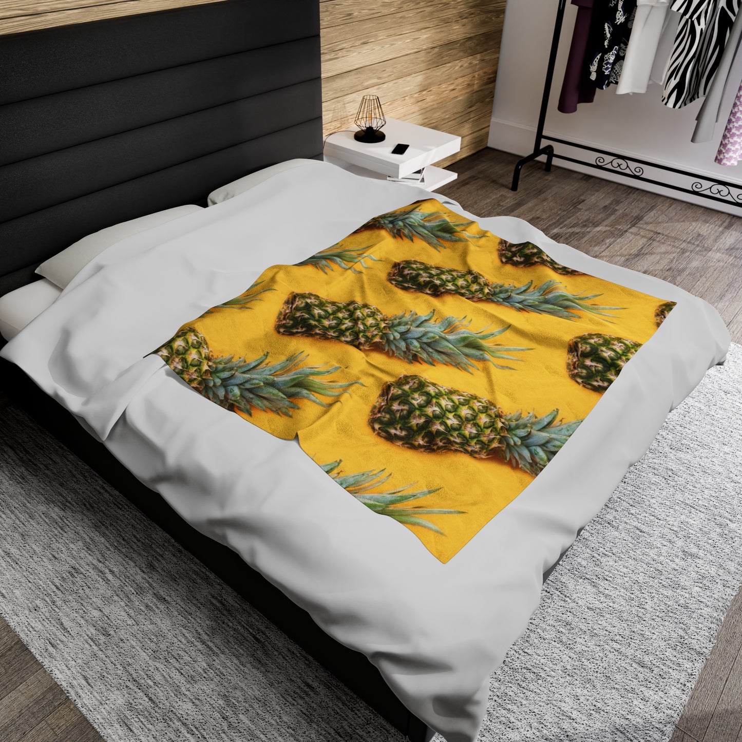 Pineapple - Inovax Velveteen Plush Blanket