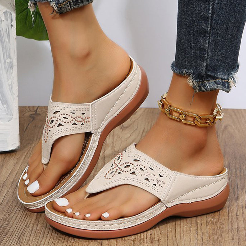 Sandalias de cuña con punta de clip para mujer, chanclas de verano, zapatillas, zapatos de playa