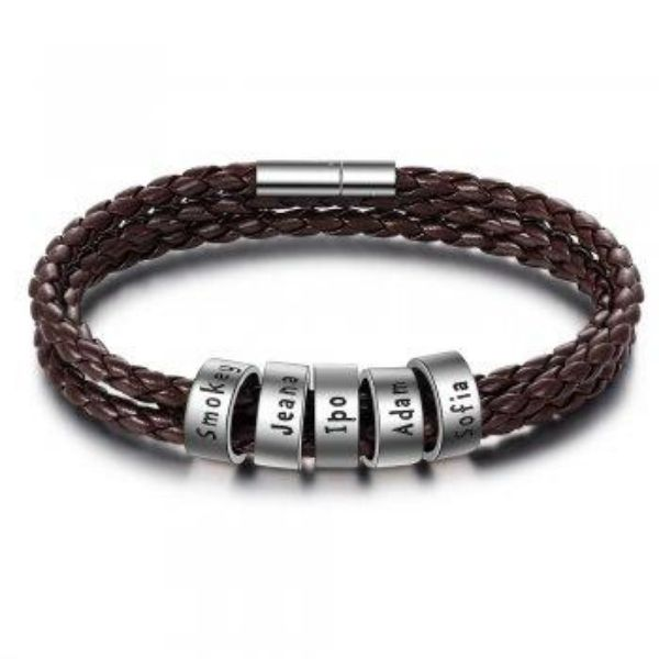 Pulsera de cuero genuino trenzada personalizada para hombre, cuentas personalizadas de acero inoxidable, pulsera con dijes de nombre para hombres con apellidos