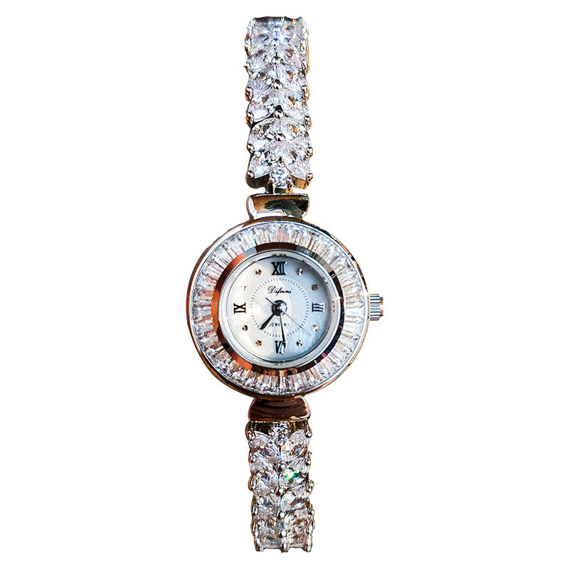 Reloj casual con pulsera de diamantes para mujer.