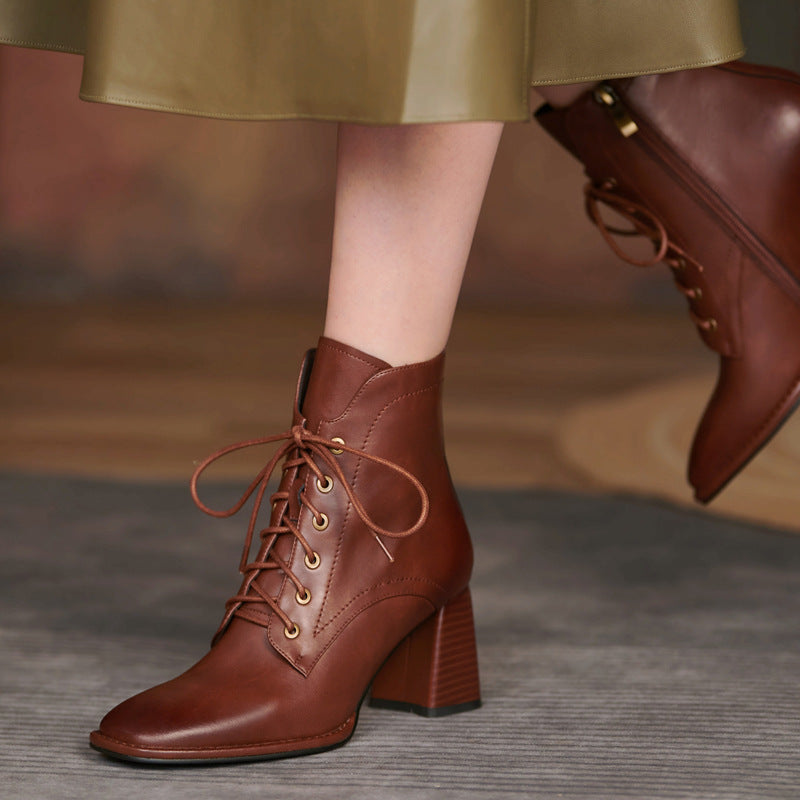 Bottes à lacets rétro britannique pour femmes, courtes, simples, à la mode, à talons hauts, automne et hiver 2022