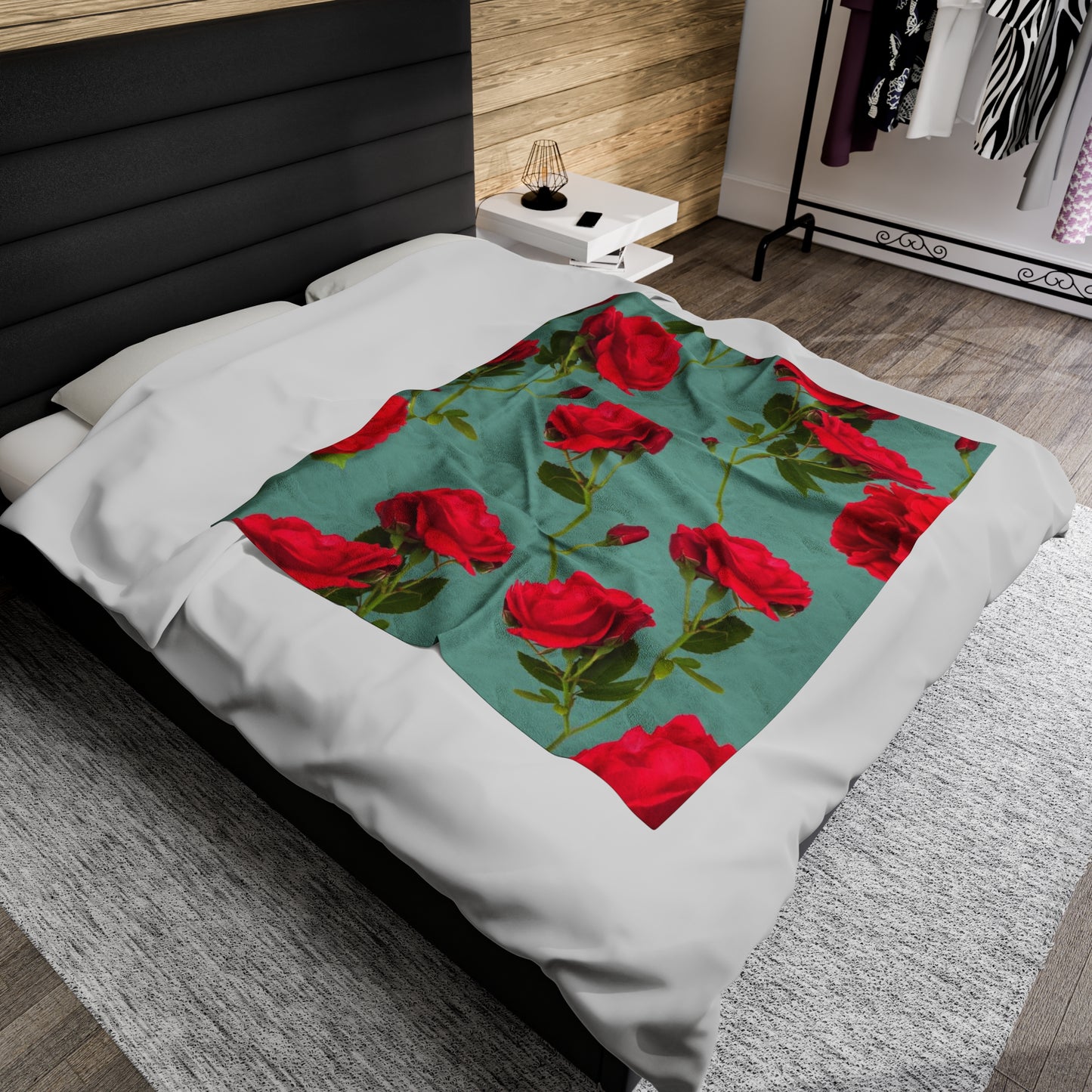 Red Flowers and blue - Inovax Velveteen Plush Blanket