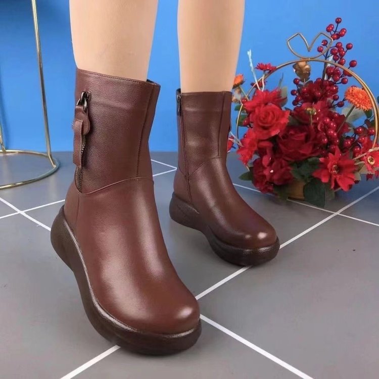 Botas medias retro que adelgazan las botas planas casuales de estilo británico