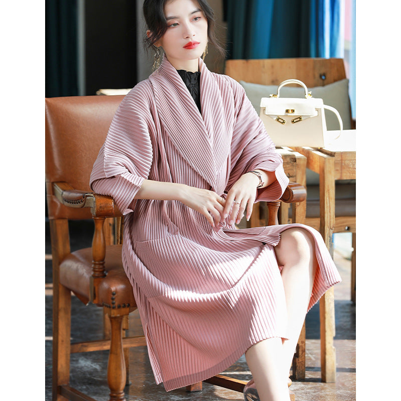 The New Style Of Foreign Light Mature Wind Women's Clothing