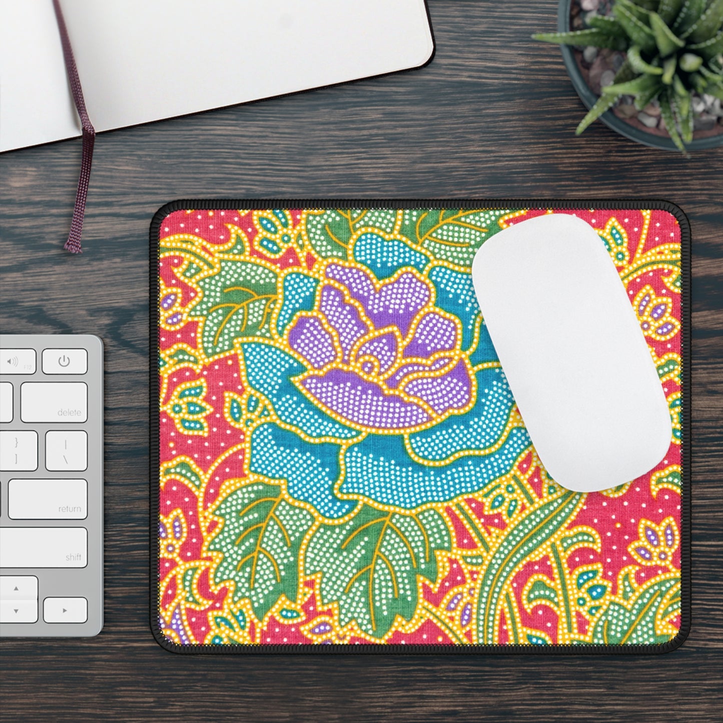 Green and red flowers - Inovax Gaming Mouse Pad