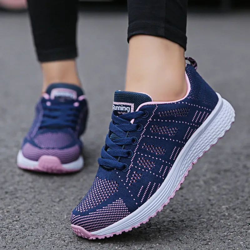 Zapatos informales para mujer, zapatillas planas de malla transpirables a la moda, zapatillas de deporte para mujer, zapatos vulcanizados para gimnasio, calzado blanco para mujer 2021