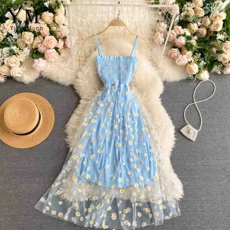 YuooMuoo, moda coreana, vestido de fiesta de malla con estampado de margaritas y flores, vestido de verano de dos capas con tirantes finos, vestido de vacaciones por debajo de la rodilla, Vestidos de playa