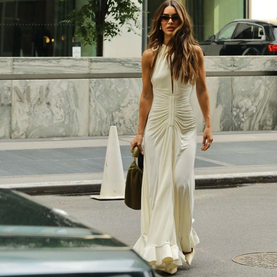 Vestido con vuelo plisado con cordones y cuello redondo sin mangas