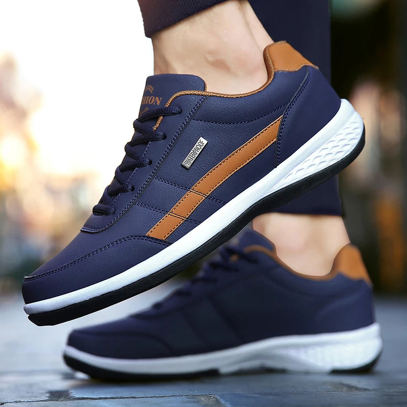 Zapatos de cuero Pu para hombre, zapatillas de deporte informales transpirables de tendencia, calzado antideslizante, zapatos vulcanizados, Tenis Masculino