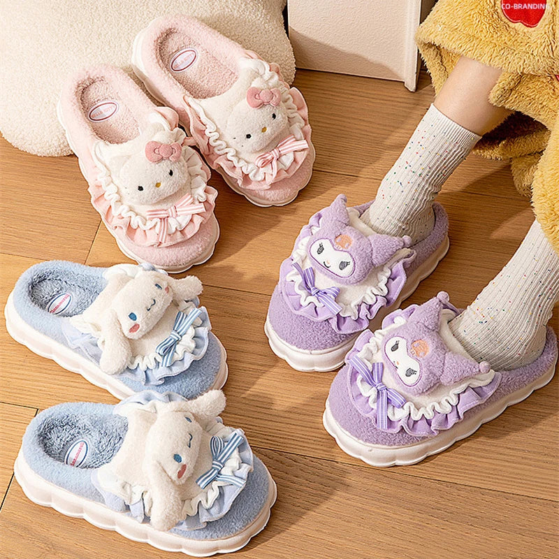 Sanrio Hello Kitty casa zapatilla peluda Kuromi Cinnamoroll My Melody Yk2 mujeres invierno felpa antideslizante zapatillas niña lindos zapatos planos