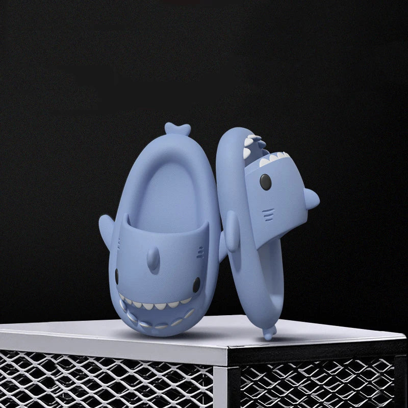 New Cute Shark Slippers Platform Women Men Indoor Bathroom Slides Couples Summer Shoes Soft Light Beach Flip Flops