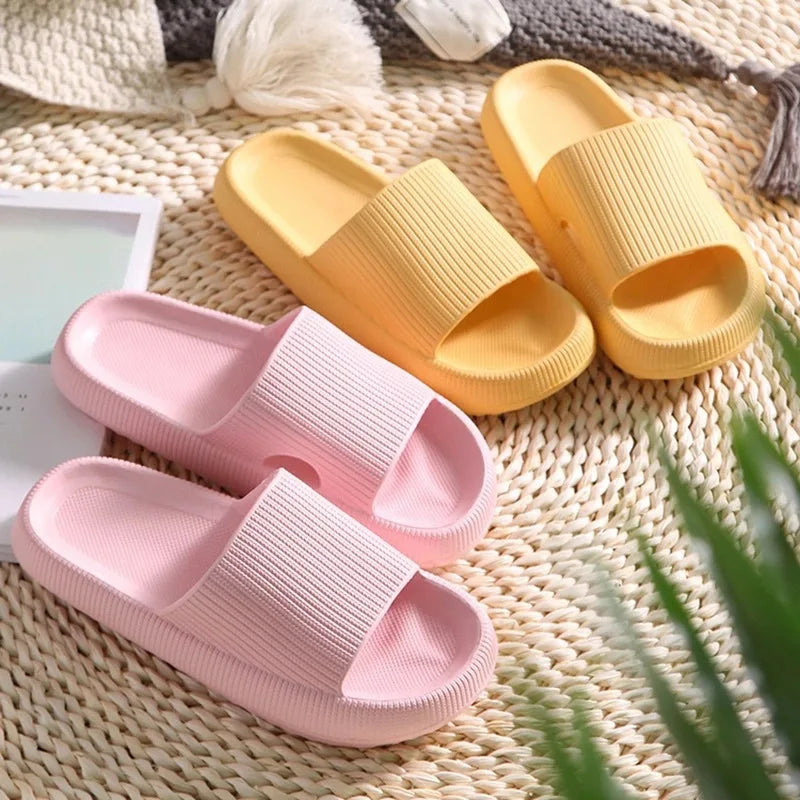 Women Bathroom Slippers Cloud Cushion Slides Summer Soft Thick Platform Home Men Indoor Non-slip Flat Flip Flops Quick Drying