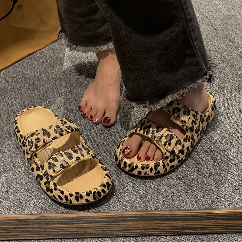 Summer Slippers Women's Leopard Print Platform Slippers Casual Thick Sole Indoor and Outdoor Sandals Couple Beach Shoes