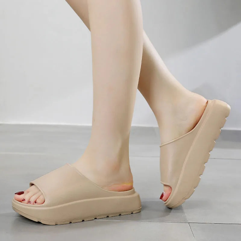 2024 Summer New Women Slippers Couple Beach Slippers Soft EVA Thick Sole Slides Shoes Platform Flat Heel Slippers Casual Sandals