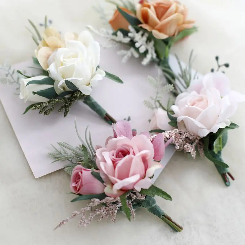 Boutonnières fleurs artificielles Roses blanches soie ivoire Corsage boutonnière garçons d'honneur boutonnière pour hommes accessoires de mariage