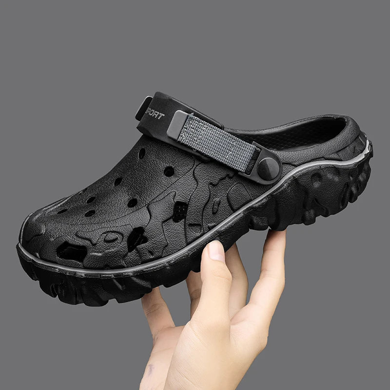 2023 Factory Cheap EVA Men's Clogs Shoes Lightweight Wholesale Plastic Clog Men Beach Working Sandals With Men Clogs&Mules