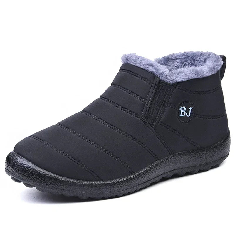 Botas impermeables de invierno para mujer, botas de nieve de felpa, botines para mujer, zapatos de plataforma de algodón para parejas, color negro cálido, novedad de 2023