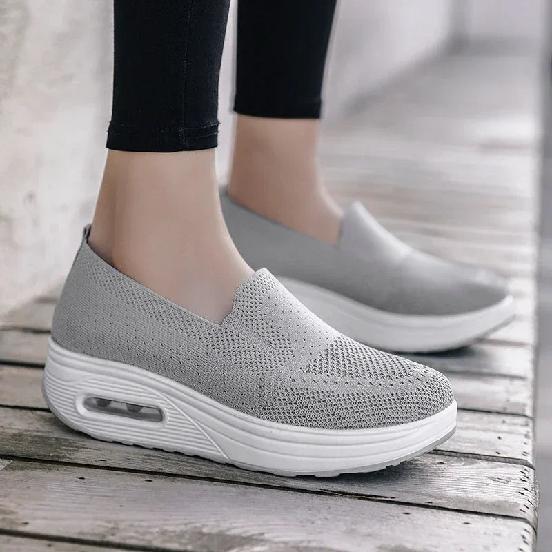 Women Walking Tennis Female Flat Shoes Slip-On Light Air Cushion Mesh Up Stretch Sneakers Running Casual Breathable Sports Shoes