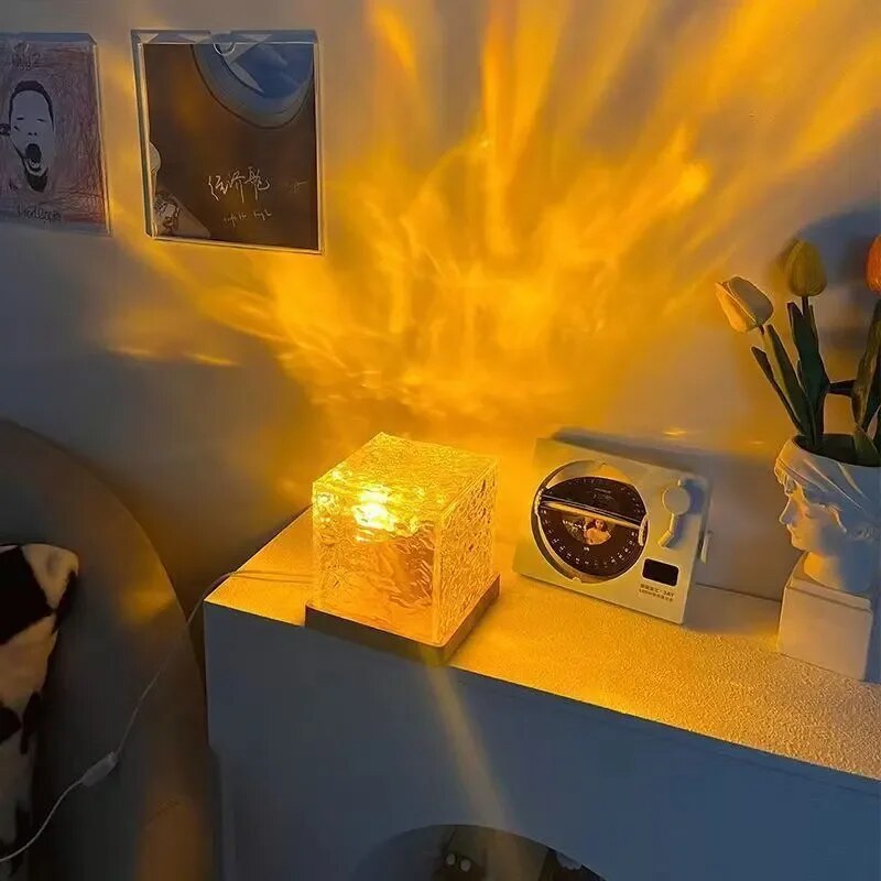 Proyector giratorio dinámico, luz nocturna de cristal, proyección de ondas de agua, llama, decoración de dormitorio para mesita de noche, regalo de cumpleaños y vacaciones