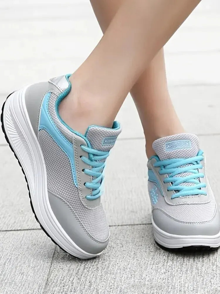 Femmes baskets chaussures mode femmes vulcanisé chaussures haute qualité chaussures plates femmes marche Blatform grande taille Zapatillas Mujer