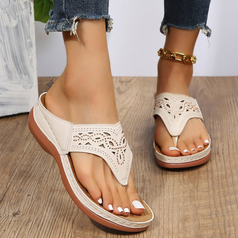 Sandalias de cuña con punta de clip para mujer, chanclas de verano, zapatillas, zapatos de playa