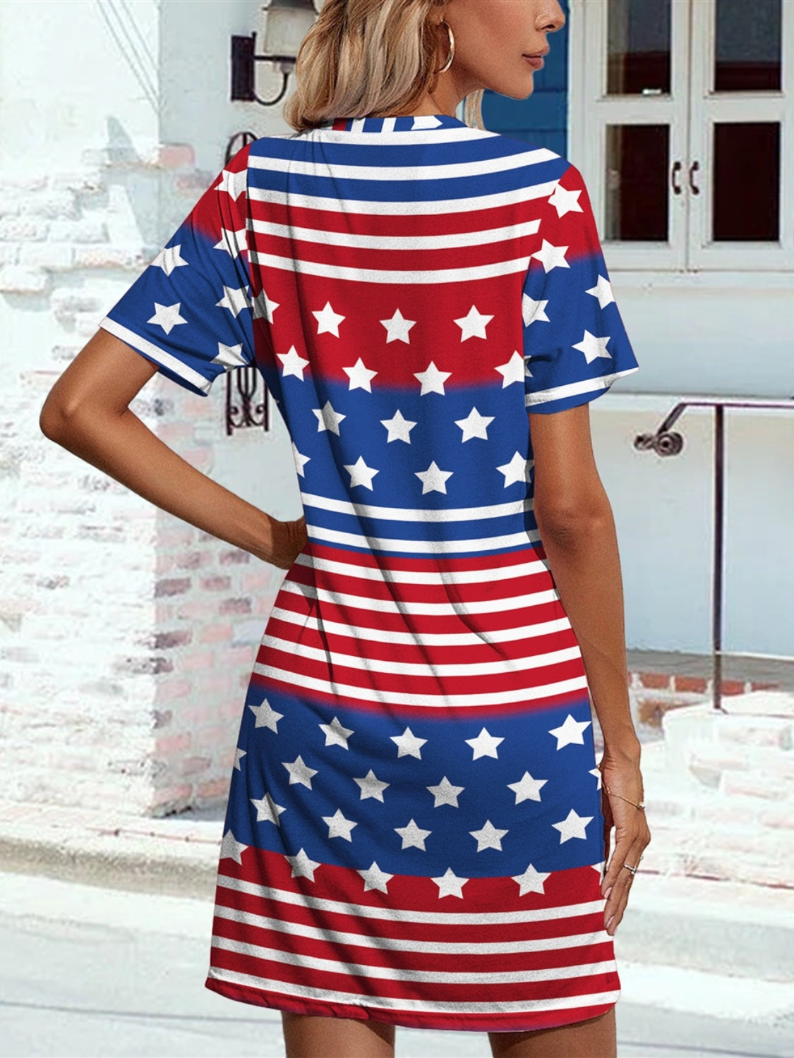 Robe à manches courtes imprimée drapeau américain avec poche