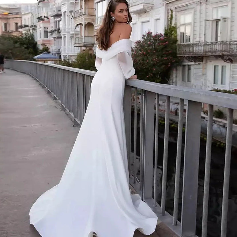 Robe de mariée légère en satin blanc concis de printemps