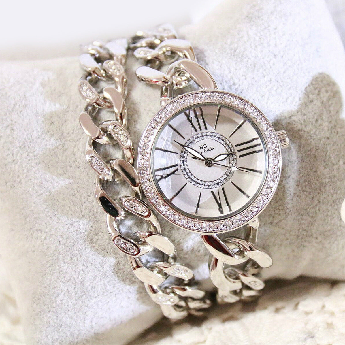 Reloj de pulsera para mujer con decoración de cadena