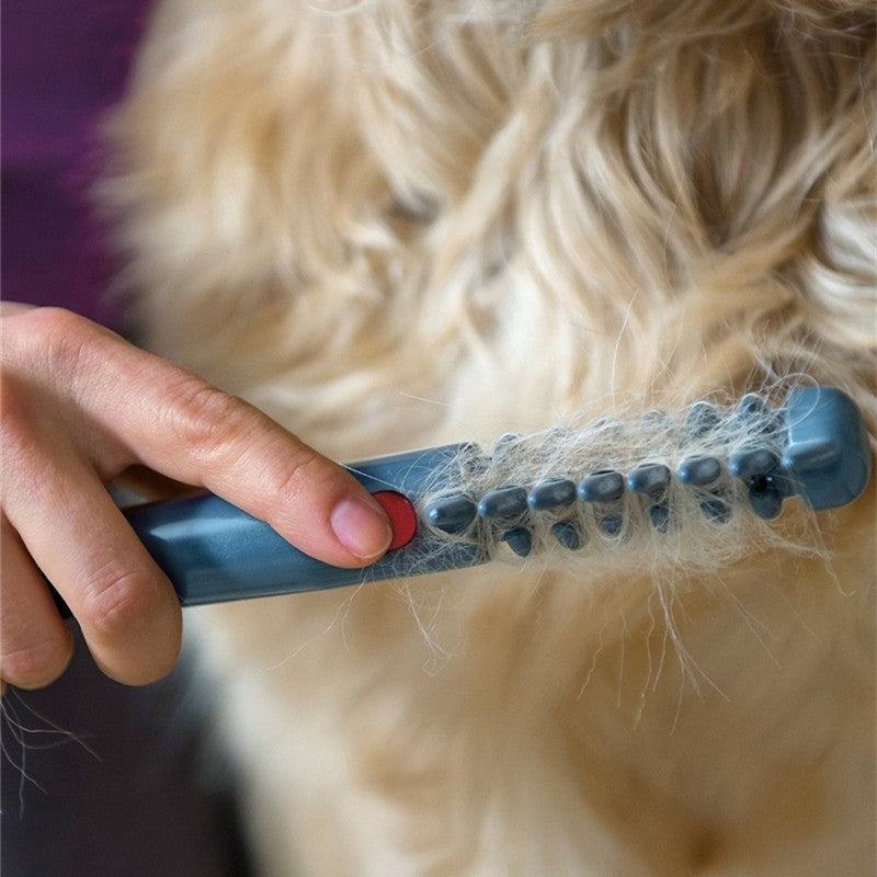 Le peigne de toilettage électrique pour animaux de compagnie