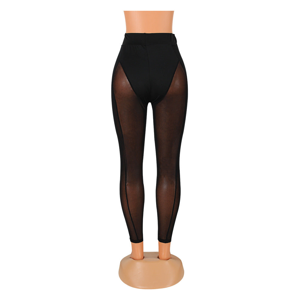 Leggings noirs serrés extensibles en maille sexy