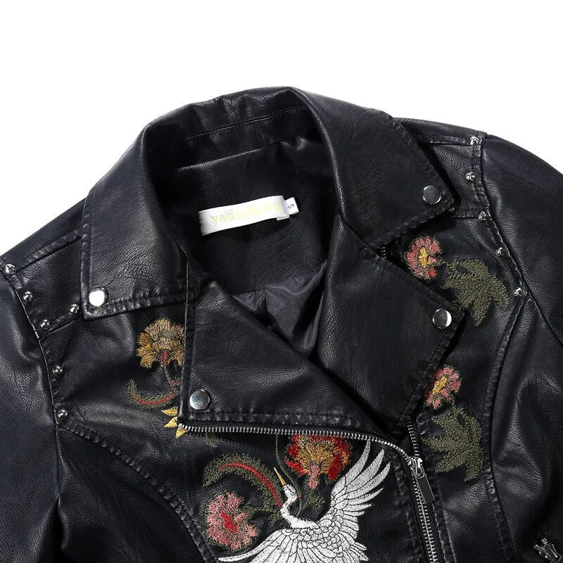 Veste d'automne en cuir Pu brodée de fleurs pour femme, col rabattu, rivets, fermeture éclair, manteaux De motard noirs, hauts vêtements Ropa De Mujer