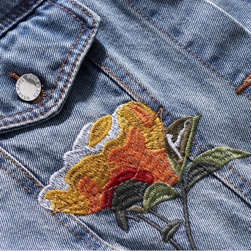 2023 Spring Autumn New Embroidered Flower Jeans Jacket Women Loose Short Coat Denim Jacket Vintage Casual Outerwear Womens Ropa