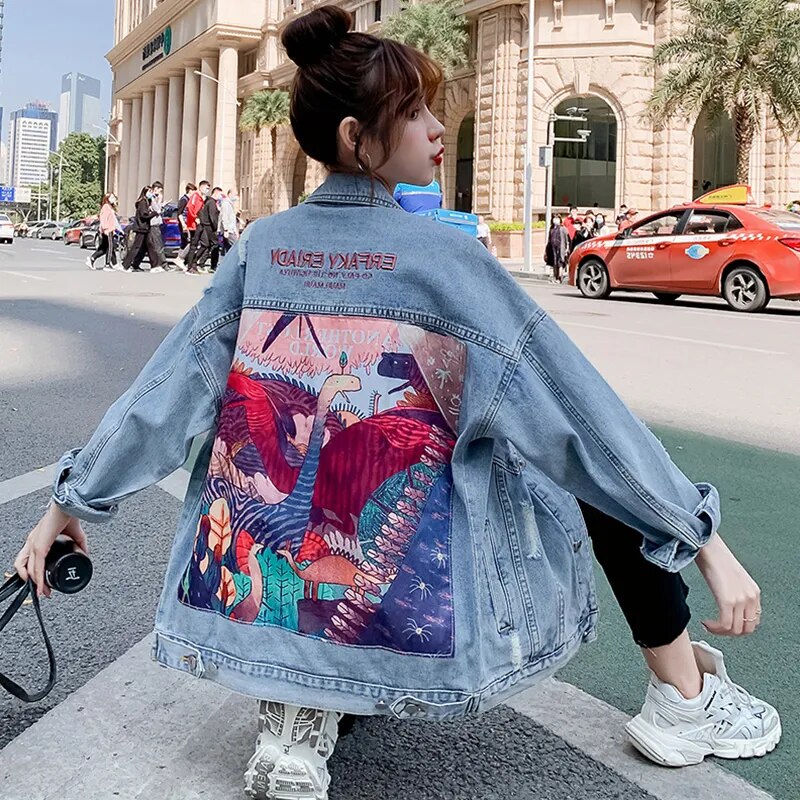 Chaqueta vaquera larga con estampado de dibujos animados de dinosaurios para mujer, abrigo para mujer, ropa informal estilo Vintage, chaqueta vaquera holgada, novedad de 2023