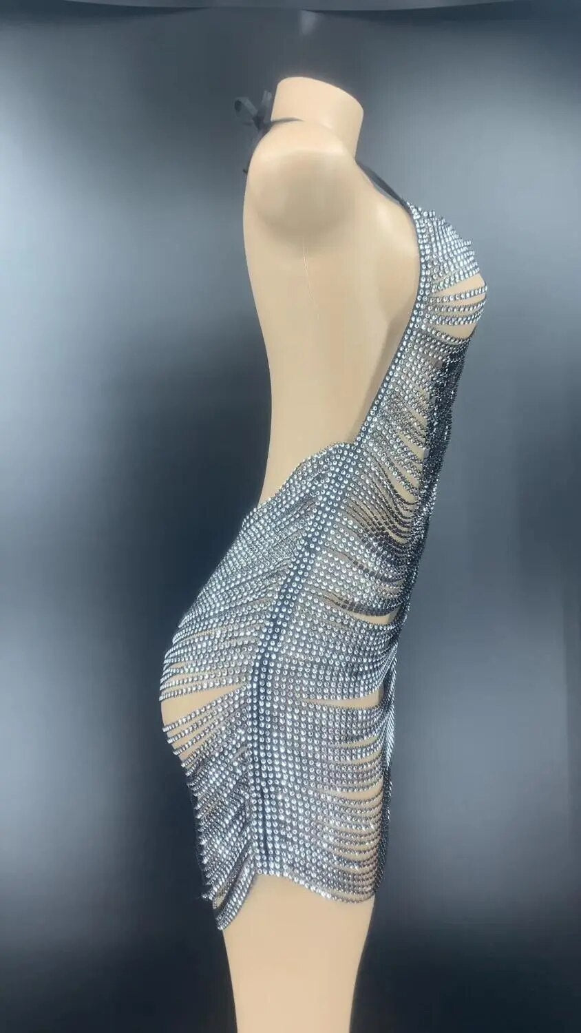 Vestido corto sexi de escenario con cadena de diamantes de imitación para mujer, vestido negro y plateado con cadena para baile de graduación y baile de graduación, traje hueco con espalda descubierta para mujer, vestido de celebración de cumpleaños