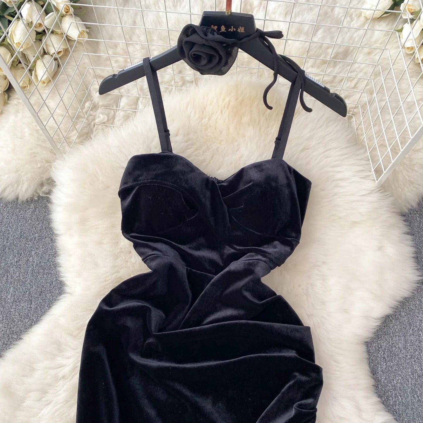 Christmas Velvet Sexy Evening Dress Rose Halter Strap Zipper Sheath 2023 Fashion Senior Sensual Night Club Outfit Wanita