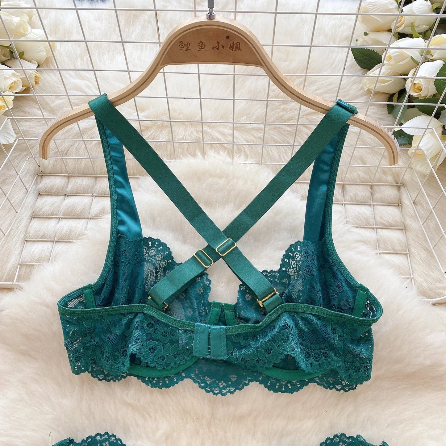 2023 Embroidery  Sleepwear Mesh Lace Three Pieces Suits Strap Mini Bra+Garter+Thongs Sexy Underwear Sets Wanita