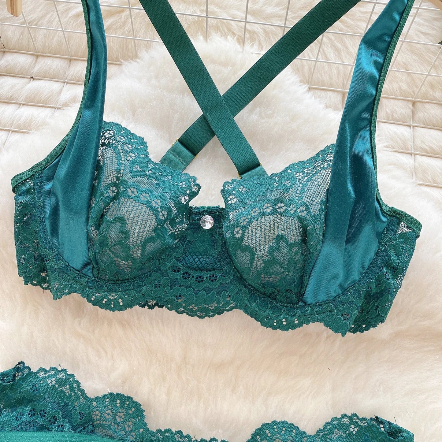 2023 Embroidery  Sleepwear Mesh Lace Three Pieces Suits Strap Mini Bra+Garter+Thongs Sexy Underwear Sets Wanita