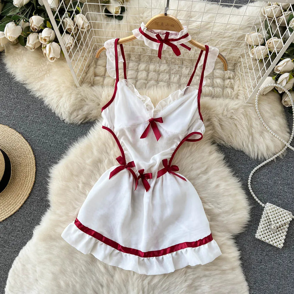 Wanita Cosplay Maid Uniform Sexy Nightdress Halter Backless Hollow Out Bow Mini Dress+Thongs   Mini Nightwear suits