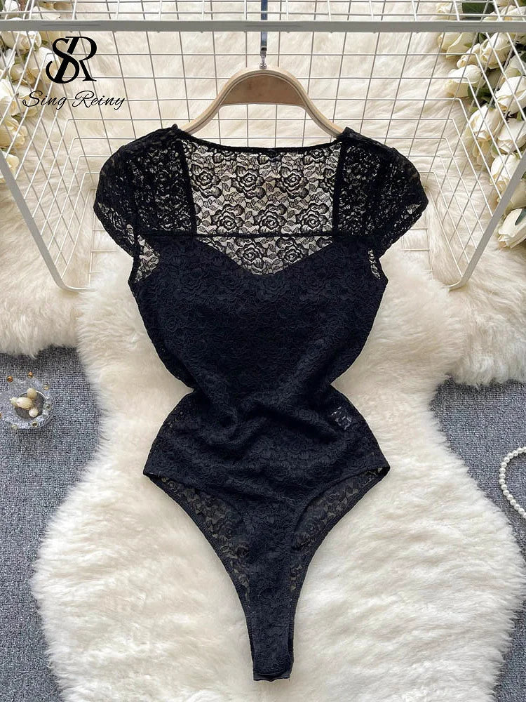 2023 Women Sheer Lace Playsuits Squre Neck Short Sleeves Bow Hotsweet Slim Rompers Fashion Korean Sexy Beach Bodysuits Wanita