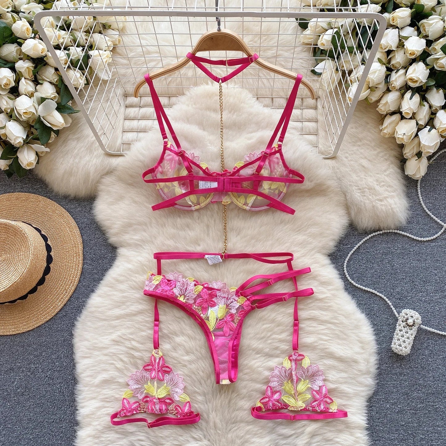 Wanita mode évider vêtements de nuit maille dentelle deux pièces ensembles sangle Mini soutien-gorge + tongs Sexy broderie sous-vêtements costumes