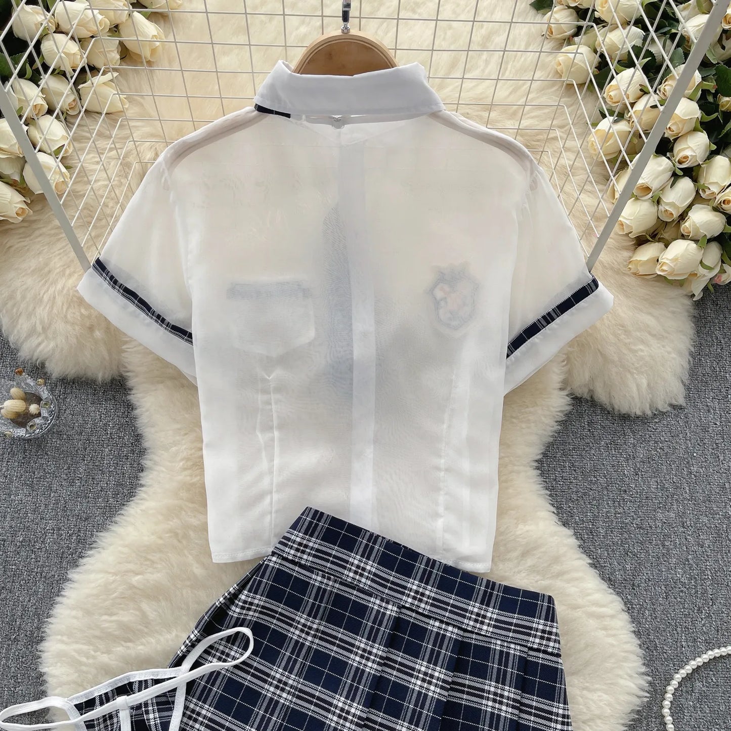 Trajes sexis transparentes de estilo pijo para mujer, Top + minifalda a cuadros + tangas, Cosplay coreano de moda, conjuntos de tres piezas Wanita