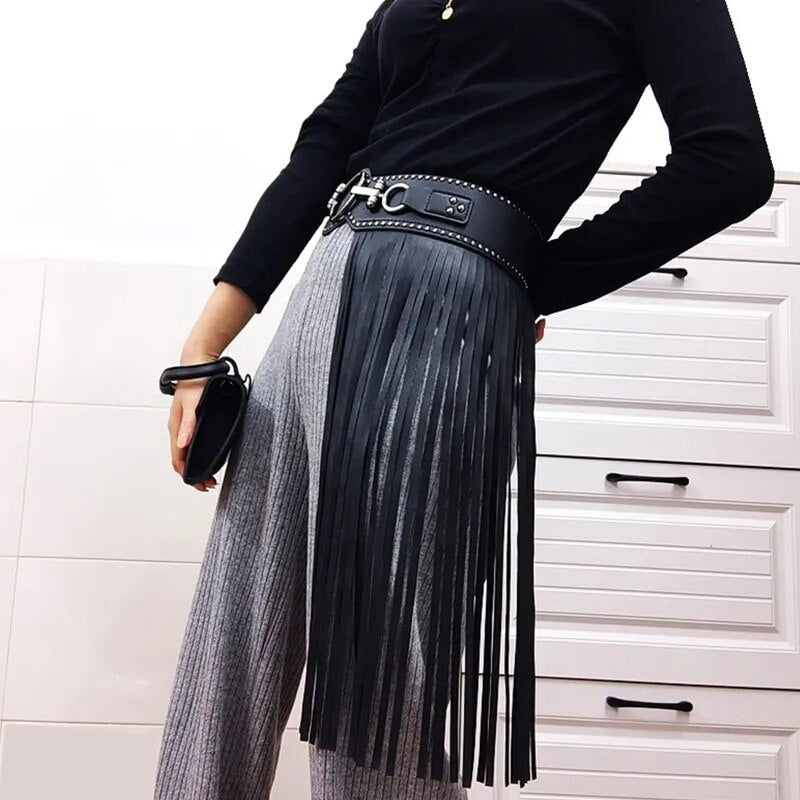 Women Long Tassel Waist Chain Faux Leather Body Belt with Alloy Buckle Girl Party Night Club Body Jewelry Waist Belly Belt Strap