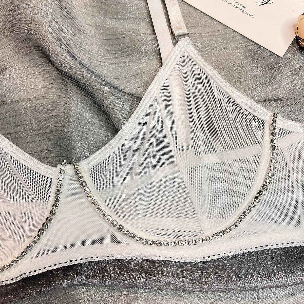 Conjuntos de lencería con diamantes de imitación para mujer, ropa interior de encaje Sexy de lujo, borlas brillantes, sujetador sin costuras, traje fino transparente