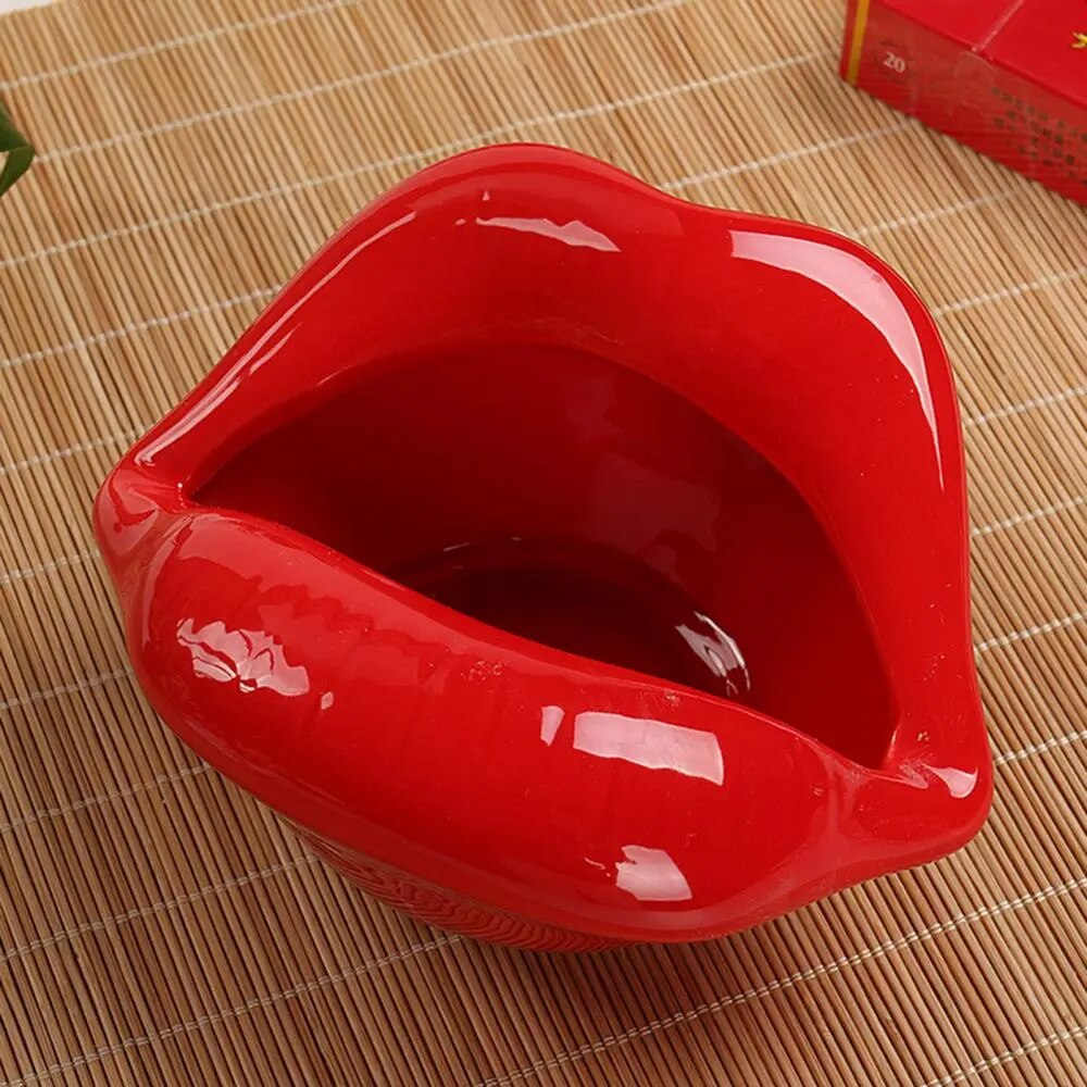 Cute Cartoon Ashtray Lips Ceramic Ashtray Creative Flower Pot Trendy Mouth Fashion Home Mini Send Boyfriend Gift