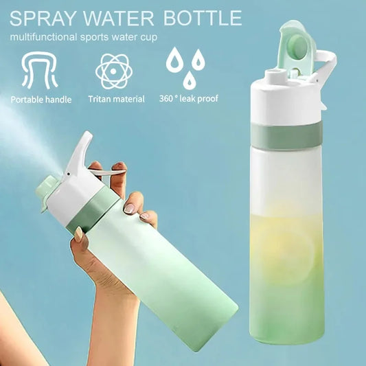 Botella de agua de 700ml para niñas, deporte al aire libre, taza de agua para Fitness, botella pulverizadora de gran capacidad, botellas de viaje sin BPA