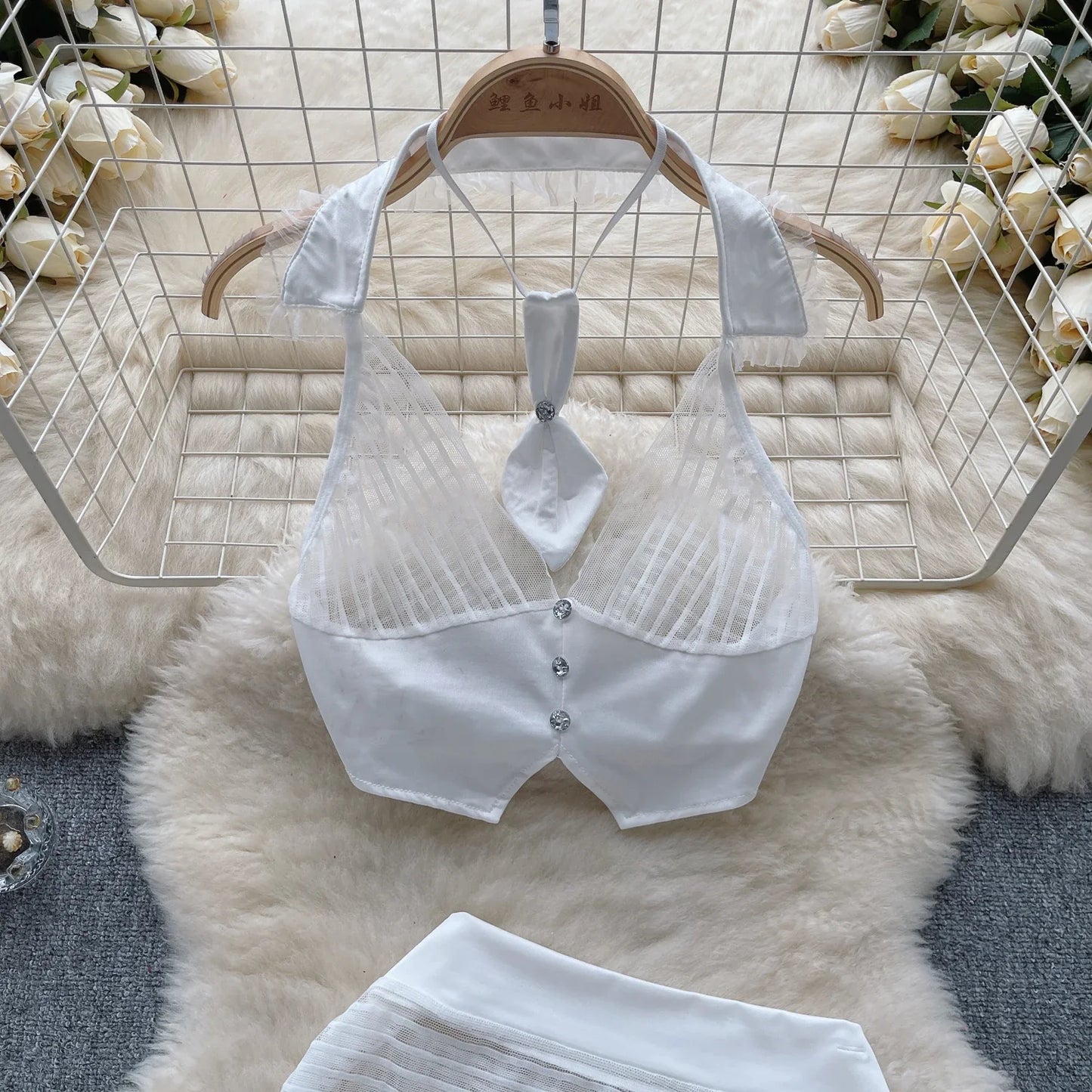 Conjunto de tres piezas Sexy de noche para mujer, camisola transparente con cuello Halter, minifalda y tangas, trajes coreanos de encaje con espalda descubierta Wanita 2023