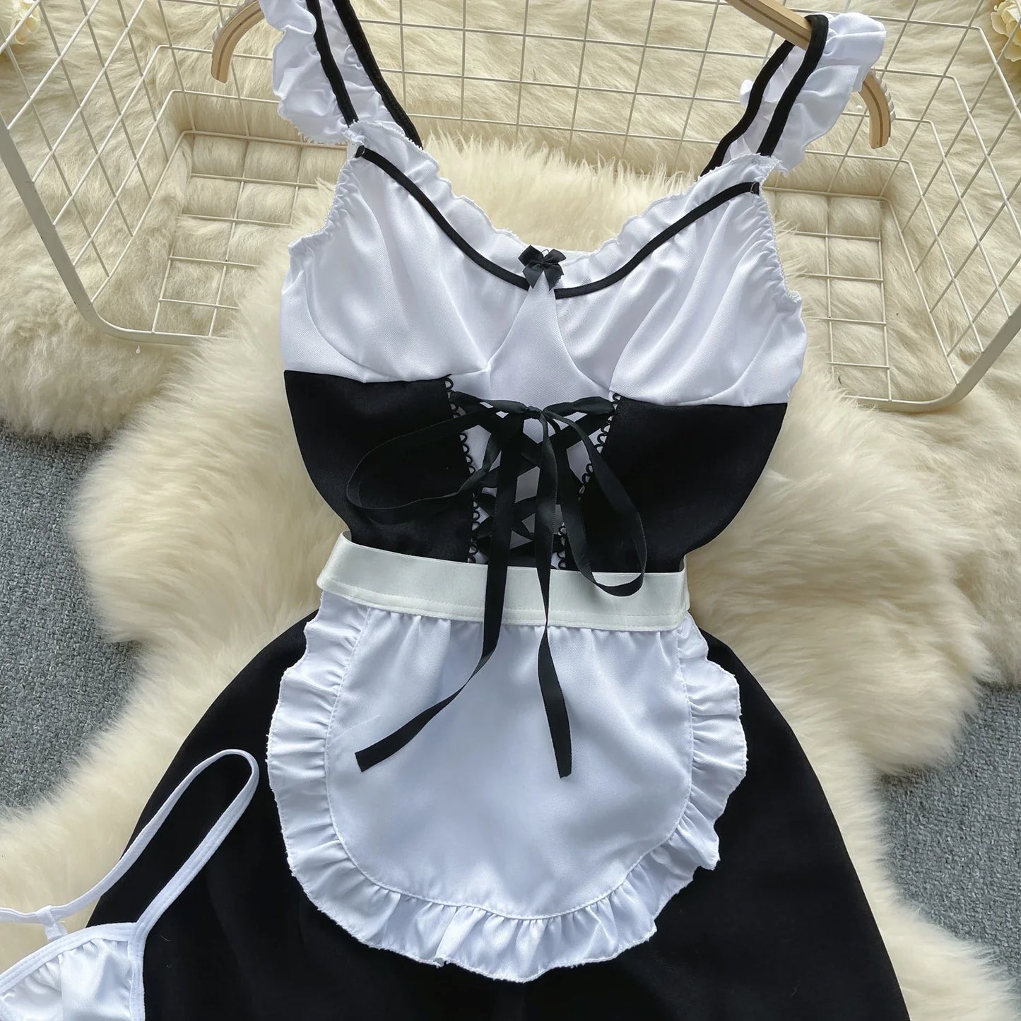 2023 Maid Uniform Sexy Nightsuits Hollow Out Backless Ruffles Lace Up Bow Mini Dress+Thongs Cosplay   Suits Wanita