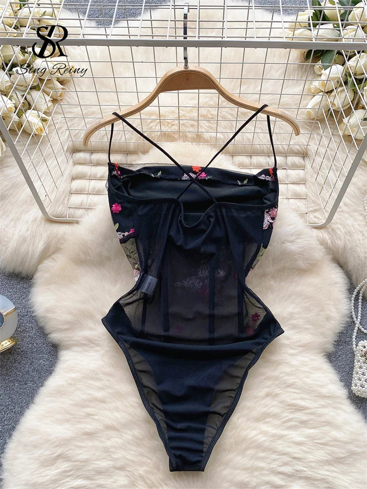 Women Lace Floral Embroidery Sensual Bodysuits Sleeveless Corset Mesh Slim Bodycon Top Open Crotch Backless Playsuits Wanita