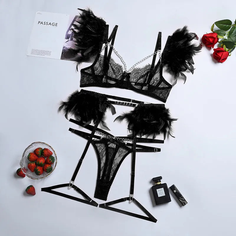 Transparent Women's Underwear Luxury Feather Decoration Metal Chain Lingerie Thong Suit Sexy Punk  Apparel